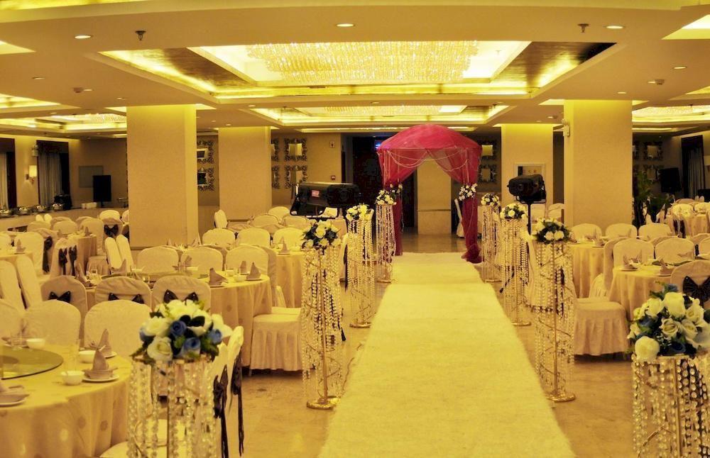 Changchun Ya Tai Hotel Exterior foto